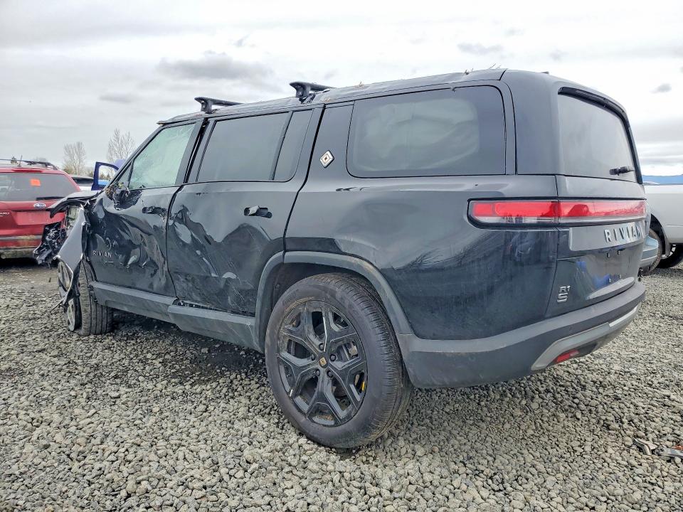 2025 Rivian R1s მანქანა იყიდება აუქციონზე, vin: 7PDSGBBA5SN066855, აუქციონის ნომერი: 79802895