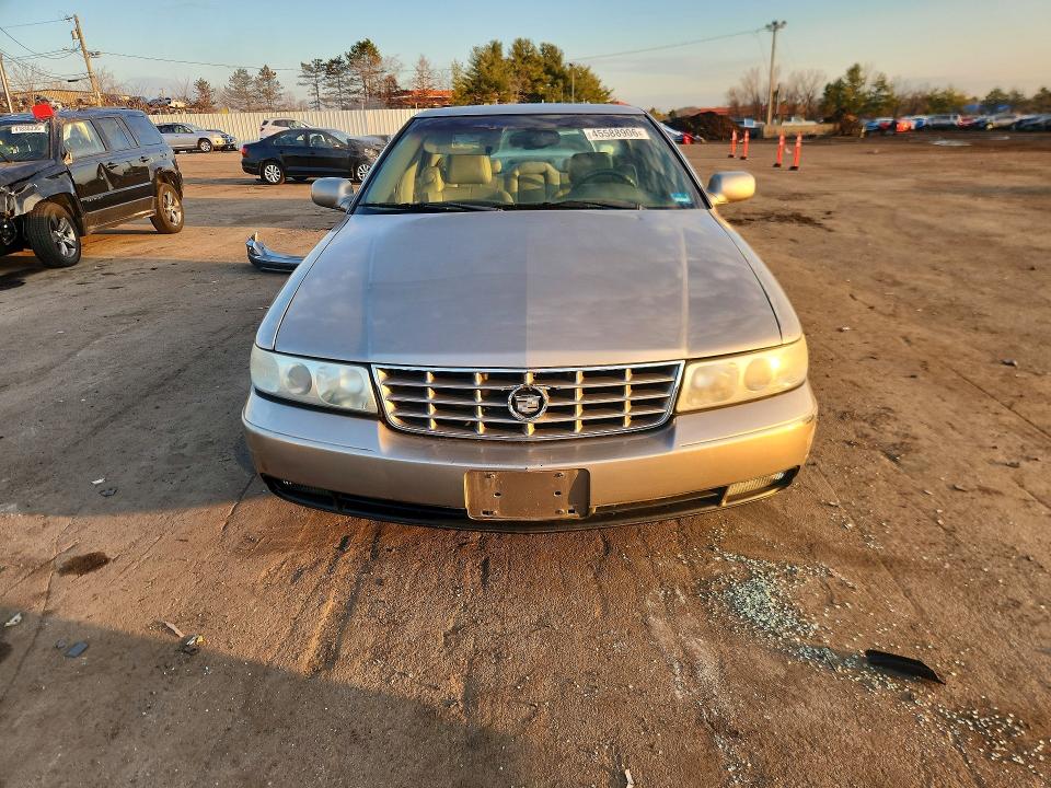 45588906 :رقم المزاد ، 1G6KS54Y84U136961 vin ، 2004 Cadillac Seville مزاد بيع