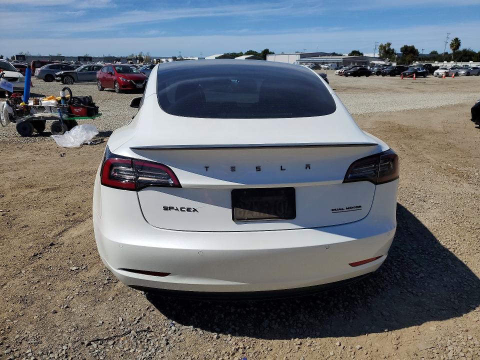 Продаж на аукціоні авто 2021 Tesla Model 3, vin: 5YJ3E1EBXMF003834, номер лоту: 79598865
