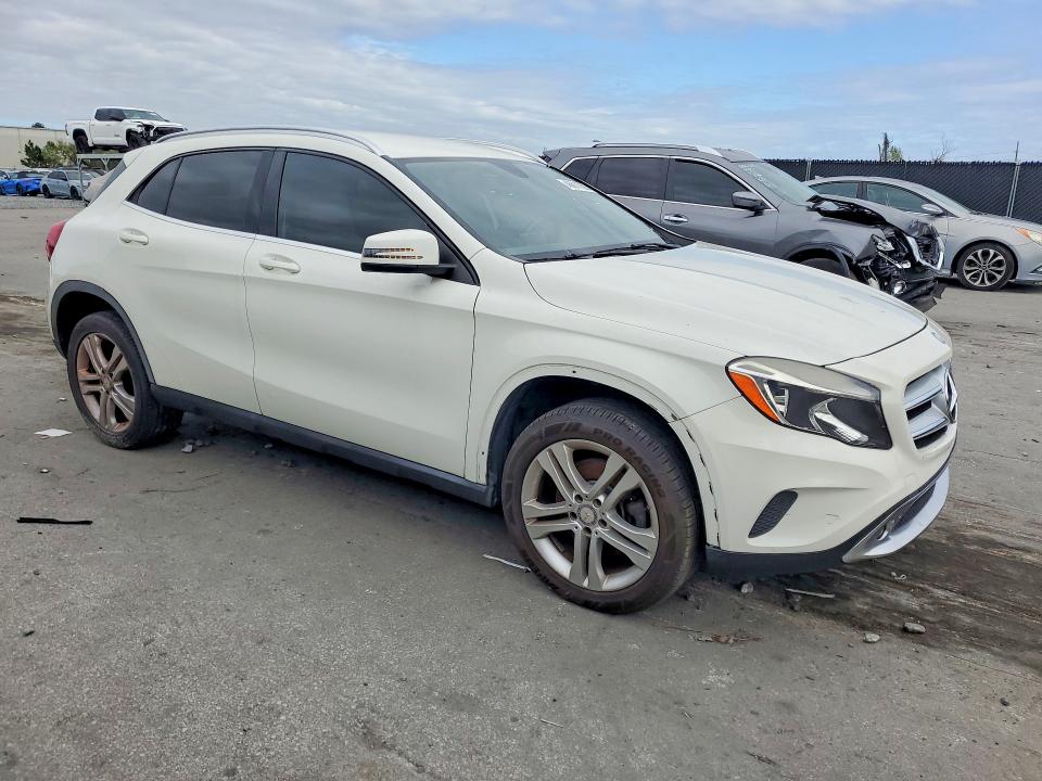 Aukcja sprzedaży 2015 Mercedes-benz Gla, vin: WDCTG4GB7FJ181960, numer aukcji: 46611926