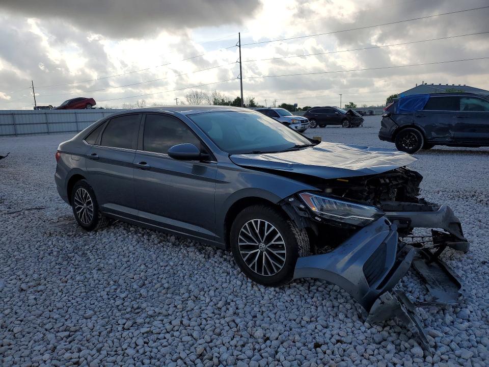 48218136 :رقم المزاد ، 3VWN57BU3MM023045 vin ، 2021 Volkswagen Jetta مزاد بيع