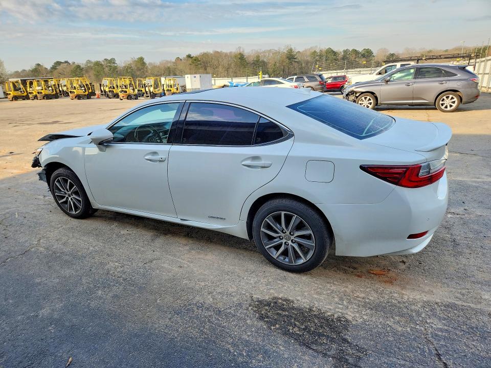 41597876 :رقم المزاد ، JTHBW1GG2H2139738 vin ، 2017 Lexus Es 300h مزاد بيع
