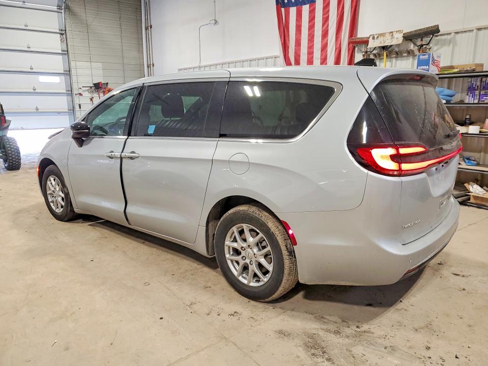 Продажа на аукционе авто 2026 Chrysler Pacifica, vin: 2C4RC1BG4TR155112, номер лота: 45936116