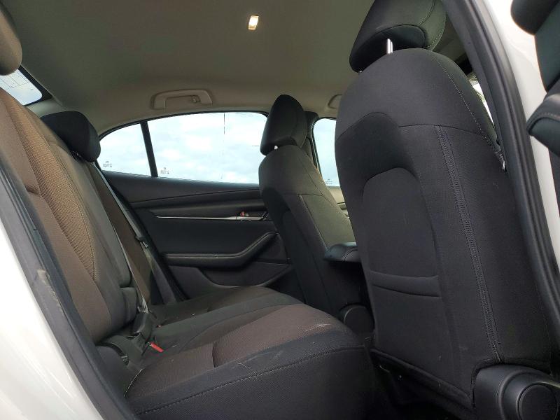 79393325 :رقم المزاد ، 3MZBPBCM7PM359350 vin ، 2023 Mazda 3 مزاد بيع