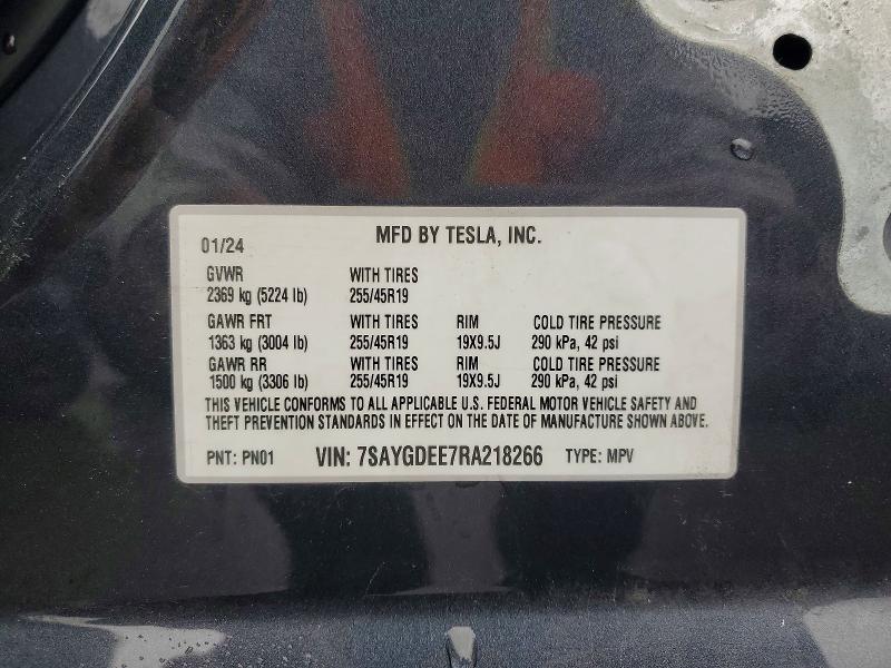 2024 Tesla Model Y მანქანა იყიდება აუქციონზე, vin: 7SAYGDEE7RA218266, აუქციონის ნომერი: 46905136