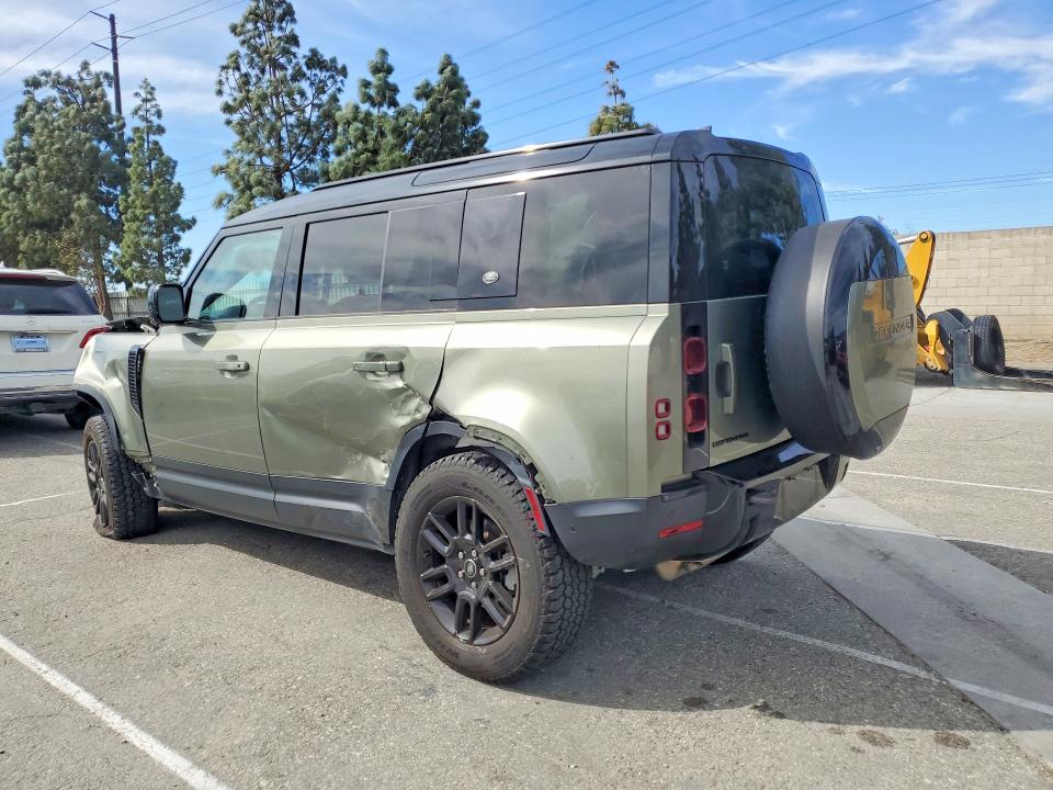 Продажа на аукционе авто 2023 Land Rover Defender, vin: SALEJ7EX7P2204383, номер лота: 41610966