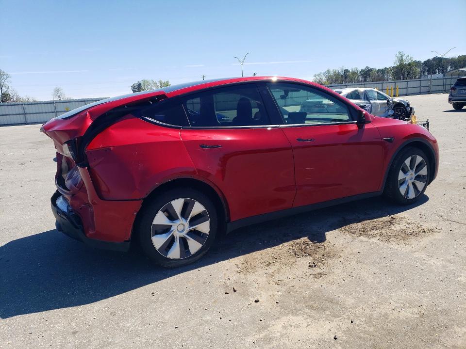 46405206 :رقم المزاد ، 5YJYGAEE7MF230103 vin ، 2021 Tesla Model Y مزاد بيع