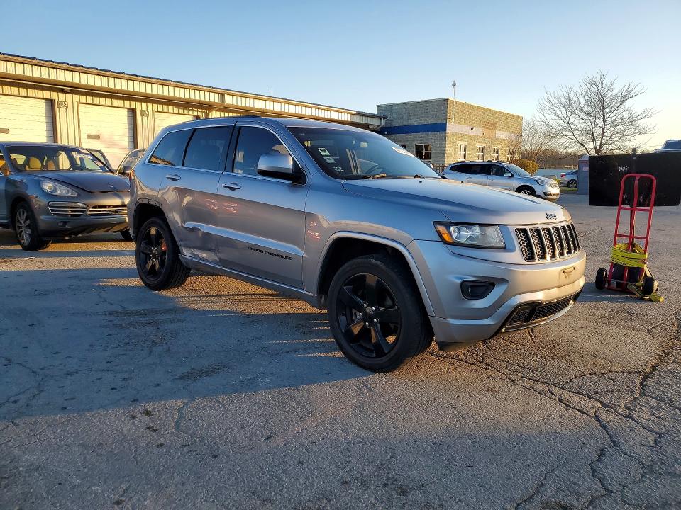 47167566 :رقم المزاد ، 1C4RJFAG9FC215774 vin ، 2015 Jeep Grand Cherokee مزاد بيع