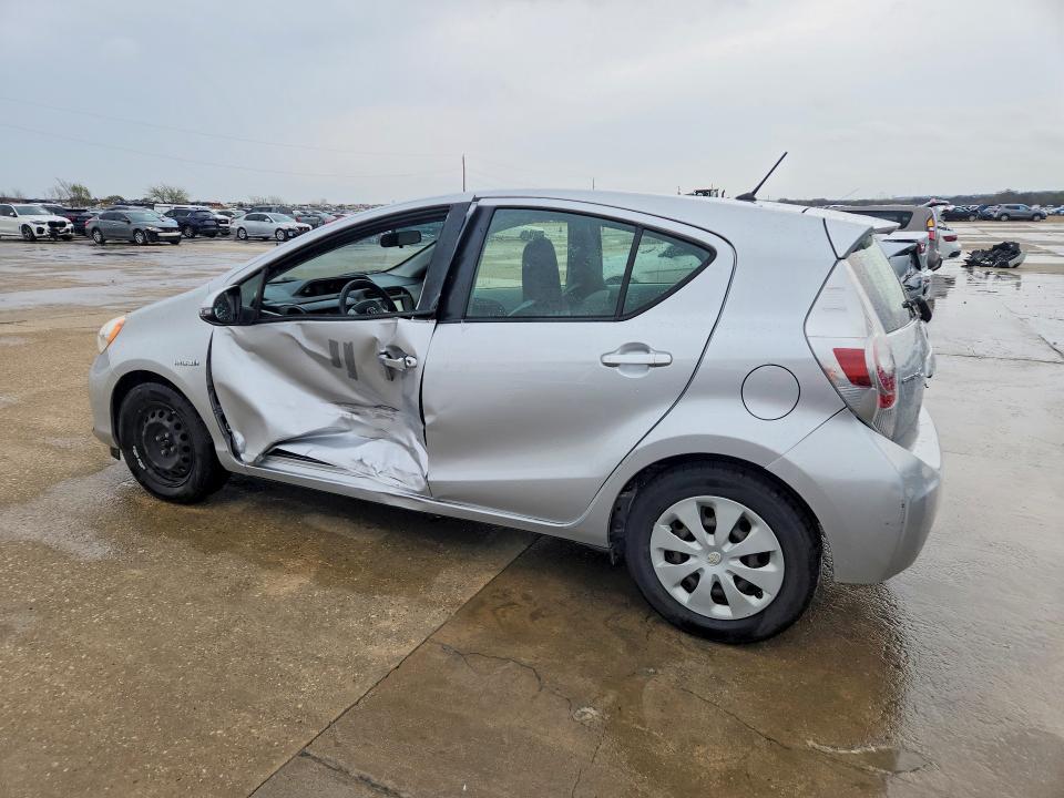 Продажа на аукционе авто 2014 Toyota Prius C, vin: JTDKDTB37E1064558, номер лота: 45479216