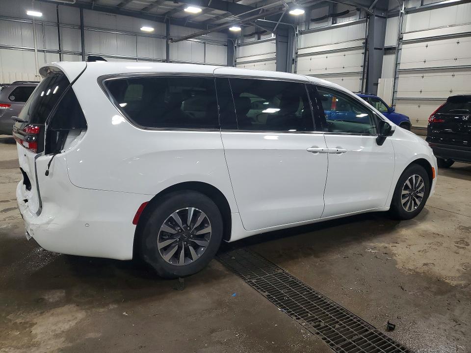 Aukcja sprzedaży 2023 Chrysler Pacifica, vin: 2C4RC1L73PR542805, numer aukcji: 46105976