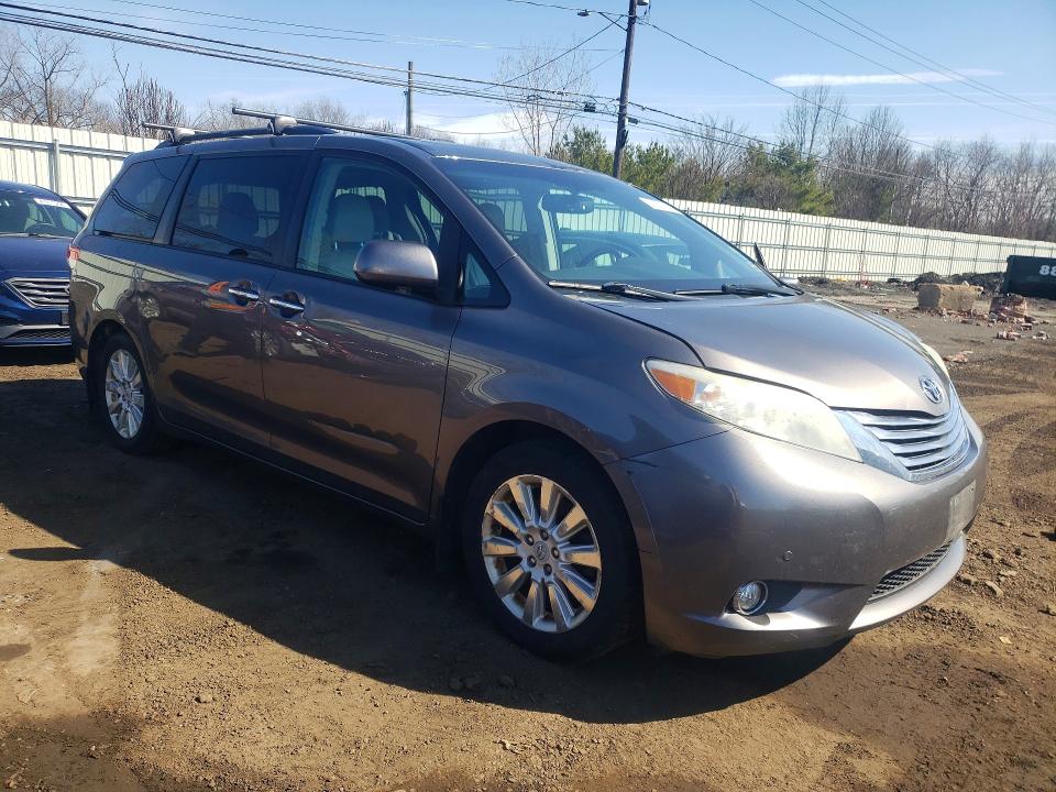 Продажа на аукционе авто 2011 Toyota Sienna, vin: 5TDDK3DCXBS023674, номер лота: 47523786
