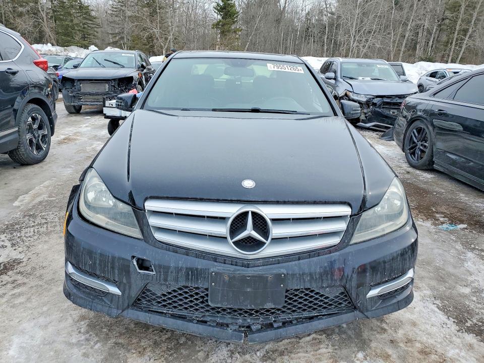Продаж на аукціоні авто 2013 Mercedes-benz C, vin: WDDGF8ABXDA824797, номер лоту: 79551265
