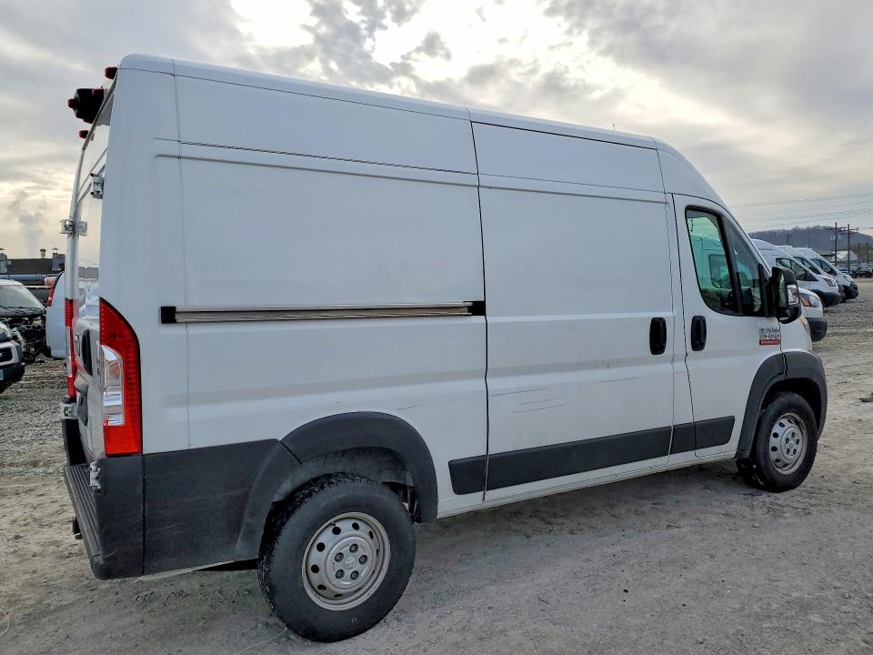 48489286 :رقم المزاد ، 3C6TRVBG3LE137995 vin ، 2020 Ram Promaster 1500 مزاد بيع