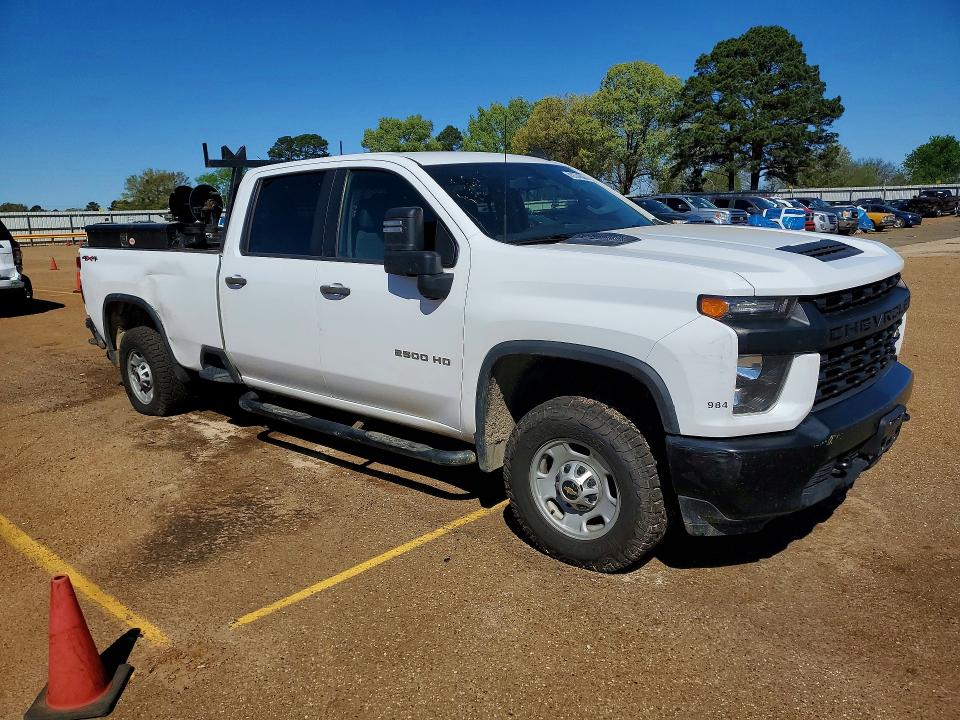 45574606 :رقم المزاد ، 1GC1YLEY7MF164376 vin ، 2021 Chevrolet Silverado مزاد بيع