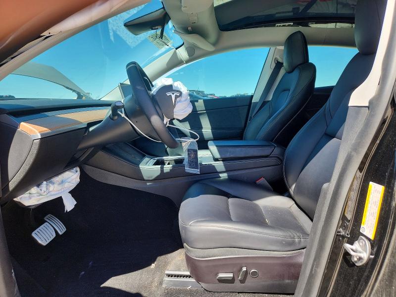 46027986 :رقم المزاد ، 5YJYGDEFXMF212169 vin ، 2021 Tesla Model Y مزاد بيع