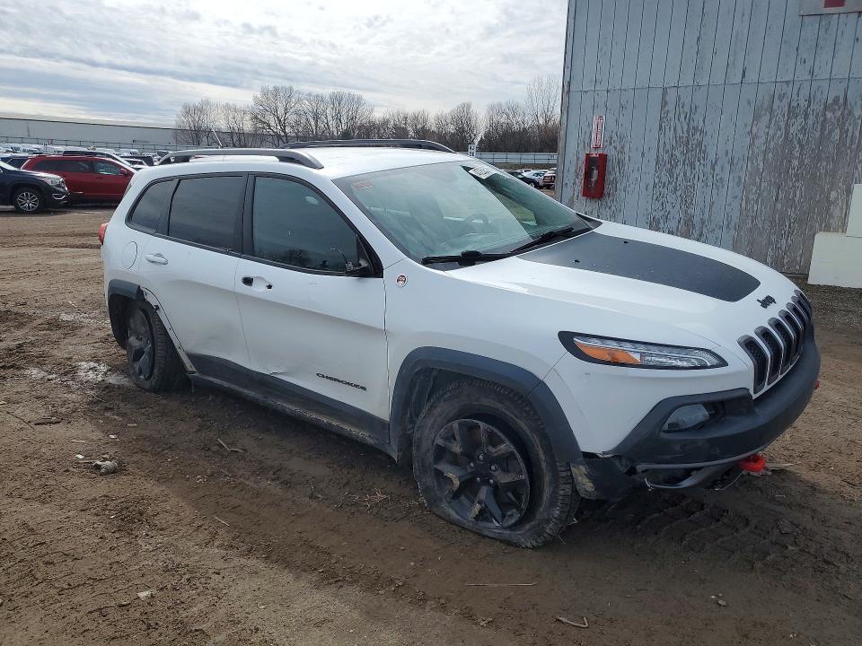 Продаж на аукціоні авто 2015 Jeep Cherokee, vin: 1C4PJMBS1FW625840, номер лоту: 47252516