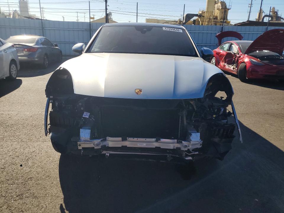 Продаж на аукціоні авто 2022 Porsche Cayenne, vin: WP1BE2AY8NDA51058, номер лоту: 47099646