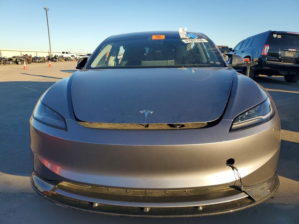 41962766 :رقم المزاد ، 5YJ3E1EAXSF949601 vin ، 2025 Tesla Model 3 مزاد بيع