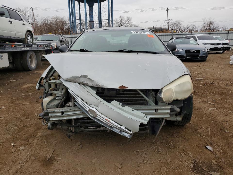 79799565 :رقم المزاد ، 1C3EL46X85N700940 vin ، 2005 Chrysler Sebring مزاد بيع