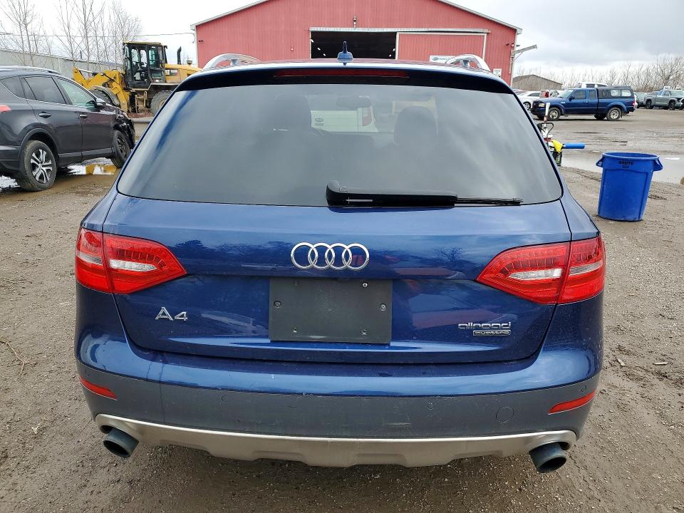 Продаж на аукціоні авто 2016 Audi A4 Allroad, vin: WA1VFAFLXGA015843, номер лоту: 46949256