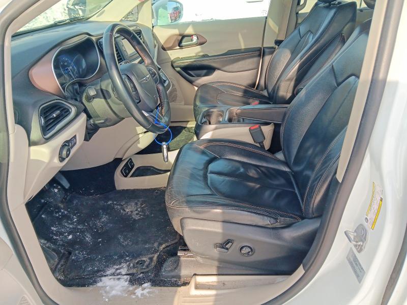 46068286 :رقم المزاد ، 2C4RC1BG3HR642308 vin ، 2017 Chrysler Pacifica مزاد بيع
