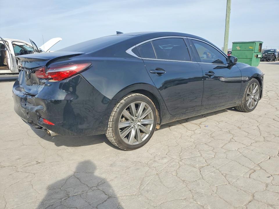 Продажа на аукционе авто 2018 Mazda 6, vin: JM1GL1XY3J1317015, номер лота: 45645186