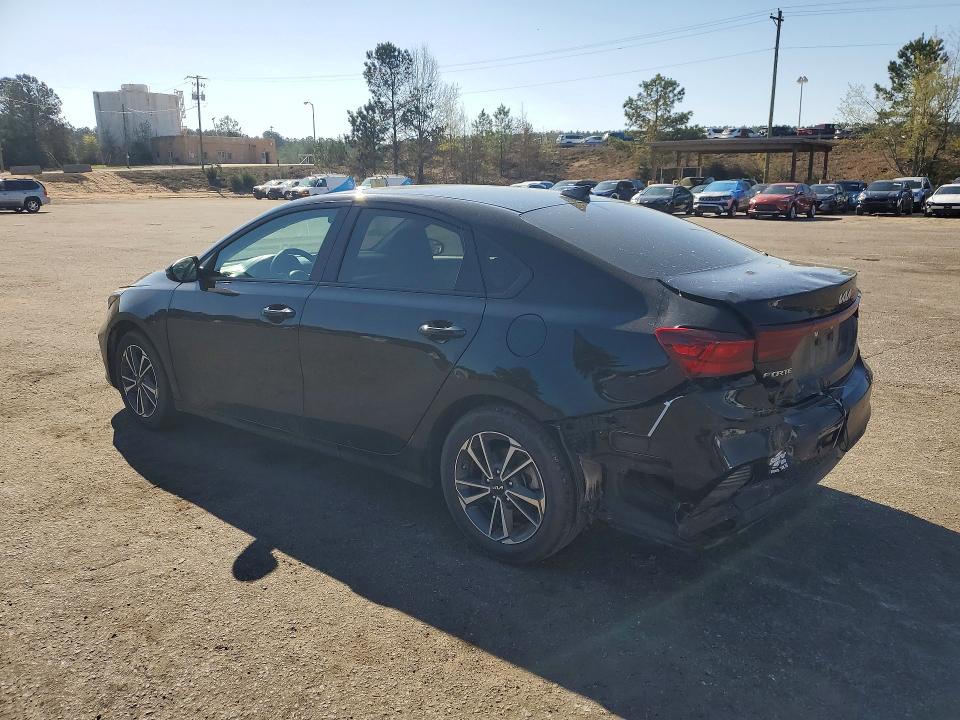 46901646 :رقم المزاد ، 3KPF24AD6NE488950 vin ، 2022 Kia Forte مزاد بيع