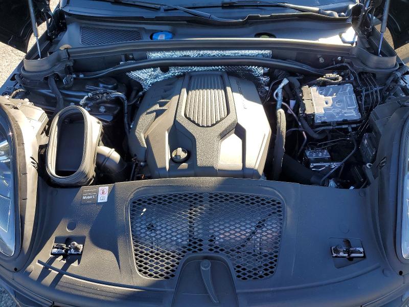 79793245 :رقم المزاد ، WP1AA2A58SLB10625 vin ، 2025 Porsche Macan مزاد بيع