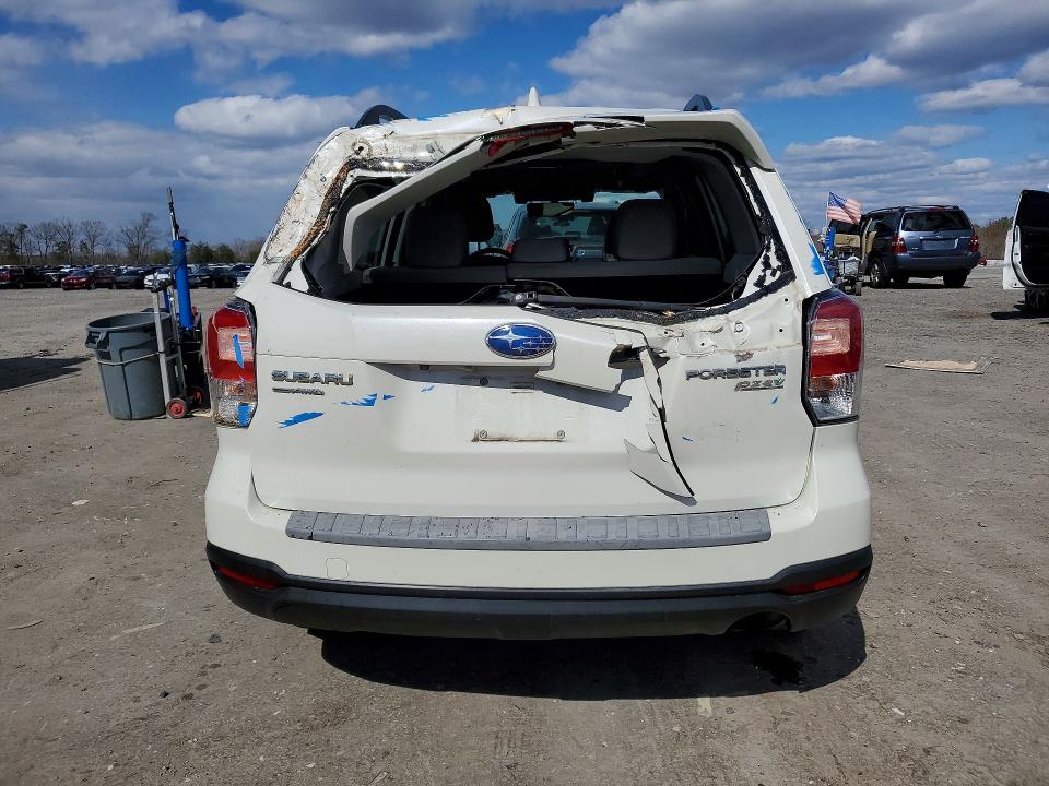 2017 Subaru Forester მანქანა იყიდება აუქციონზე, vin: JF2SJAGC8HH801723, აუქციონის ნომერი: 46435786