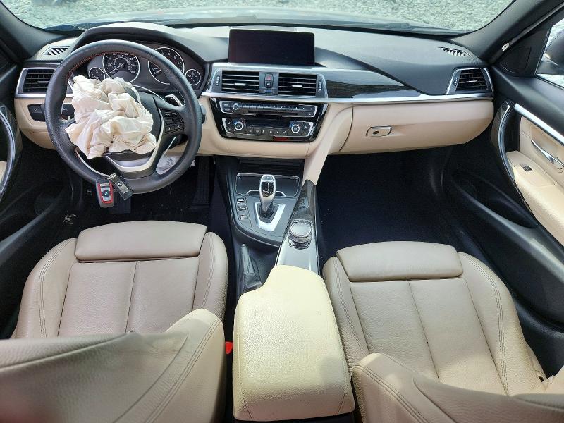 46916886 :رقم المزاد ، WBA8B9G34HNU56712 vin ، 2017 Bmw 330 مزاد بيع