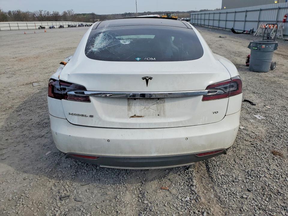Продажа на аукционе авто 2016 Tesla Model S, vin: 5YJSA1E16GF134035, номер лота: 42020756
