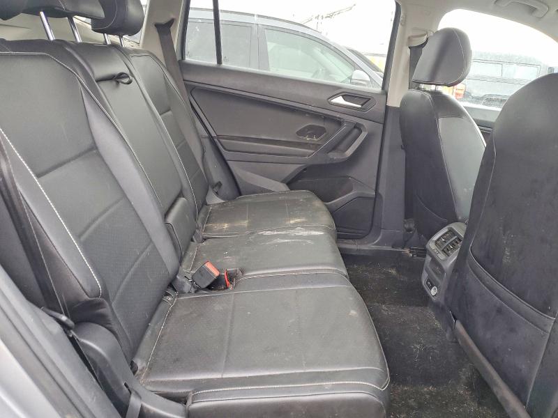 78970765 :رقم المزاد ، 3VV2B7AX0MM001287 vin ، 2021 Volkswagen Tiguan مزاد بيع