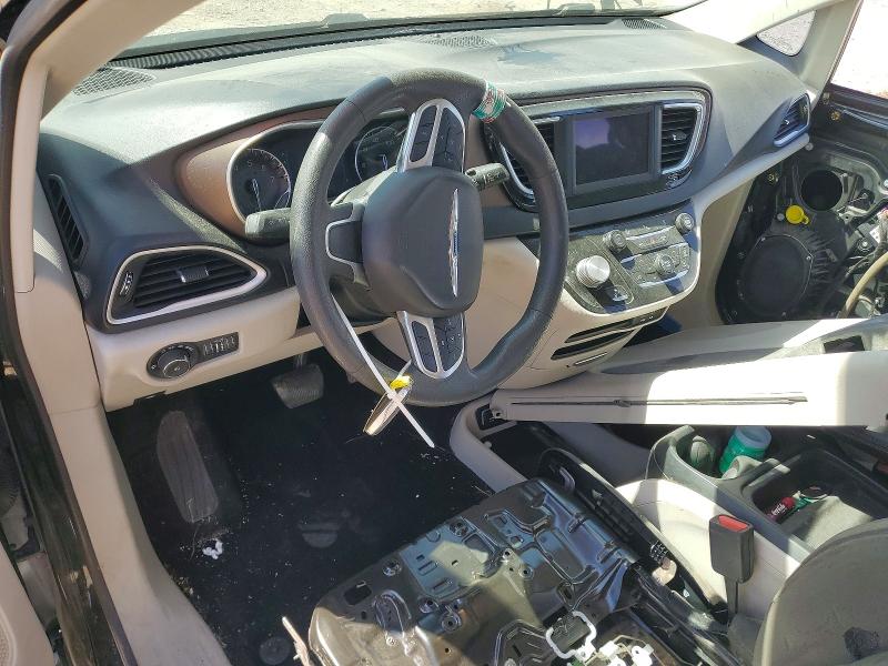45980906 :رقم المزاد ، 2C4RC1FG3JR122674 vin ، 2018 Chrysler Pacifica مزاد بيع