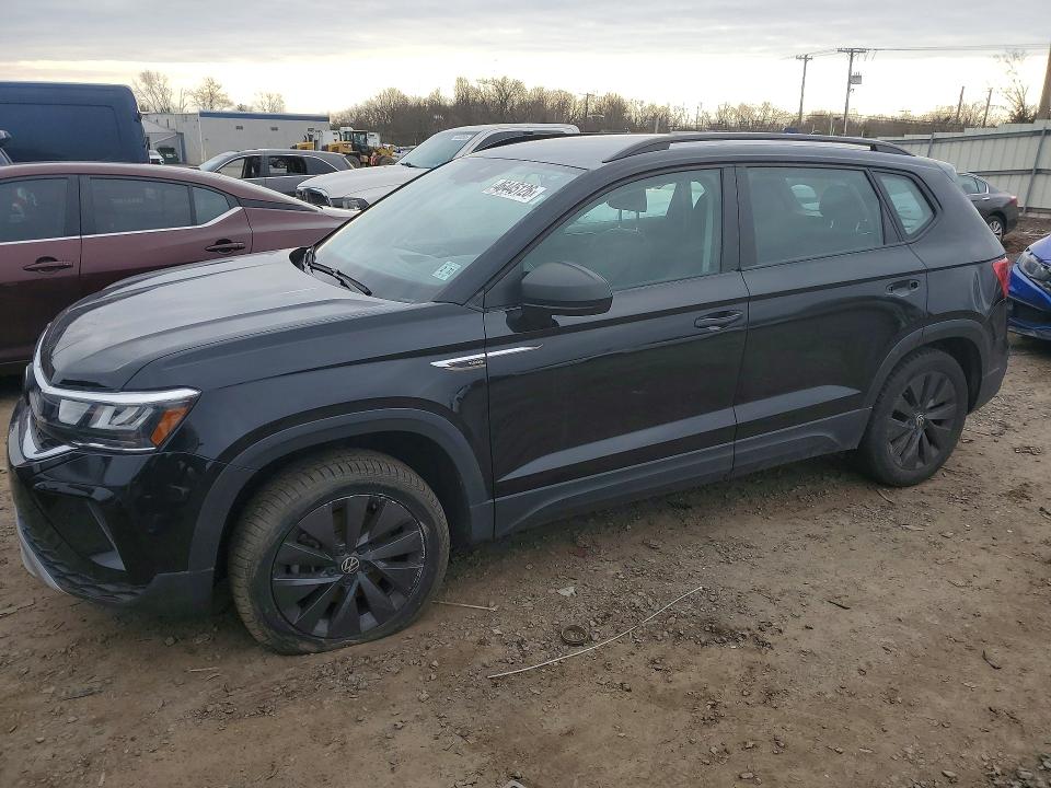 46445126 :رقم المزاد ، 3VV5X7B25RM037663 vin ، 2024 Volkswagen Taos مزاد بيع