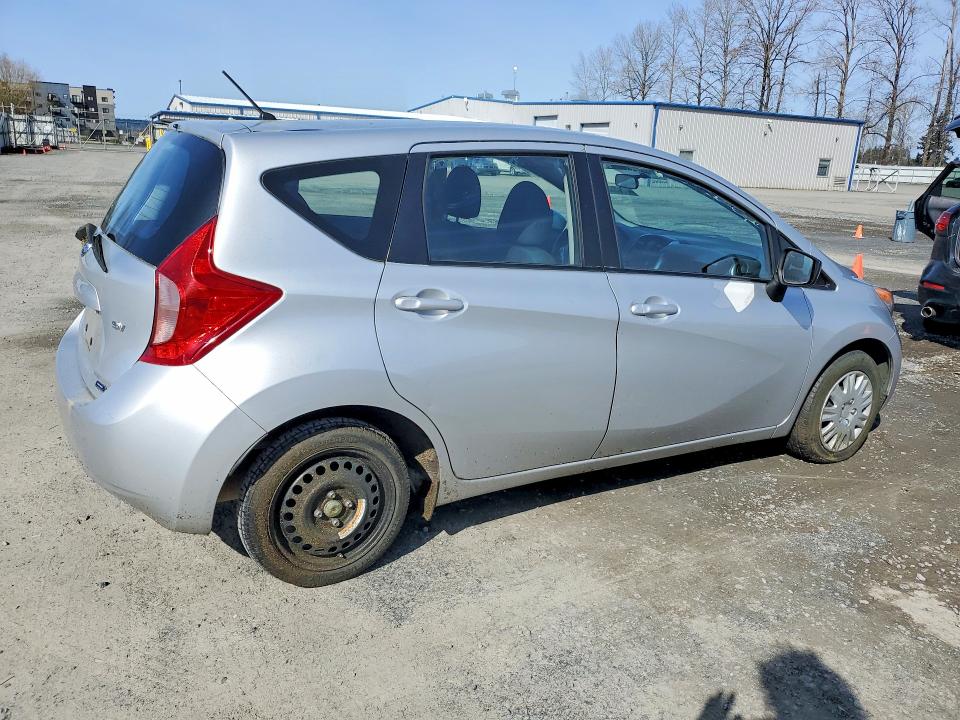 47633256 :رقم المزاد ، 3N1CE2CP0FL414624 vin ، 2015 Nissan Versa Note مزاد بيع