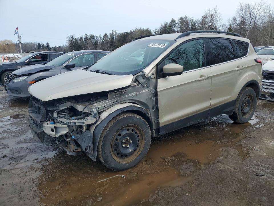 79199175 :رقم المزاد ، 1FMCU0GD8JUC95770 vin ، 2018 Ford Escape مزاد بيع