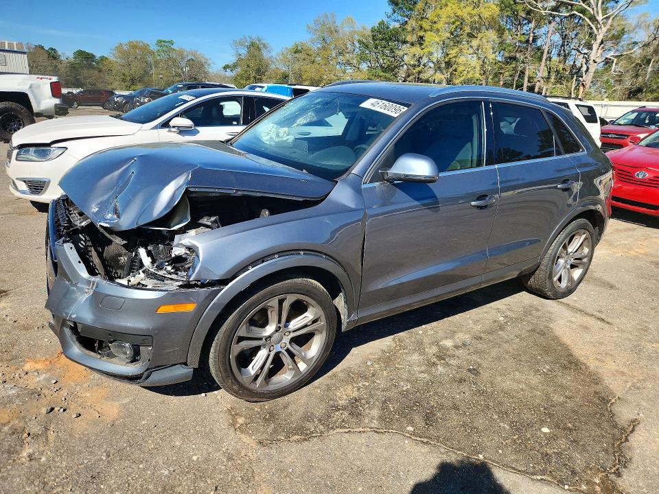 46160096 :رقم المزاد ، WA1EFCFS1FR014020 vin ، 2015 Audi Q3 مزاد بيع