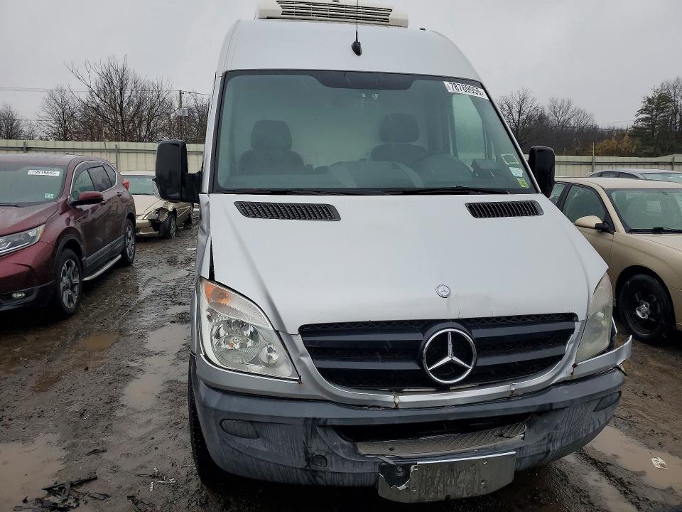 78769955 :رقم المزاد ، WD3PE7CC8A5497201 vin ، 2010 Mercedes-benz Sprinter مزاد بيع