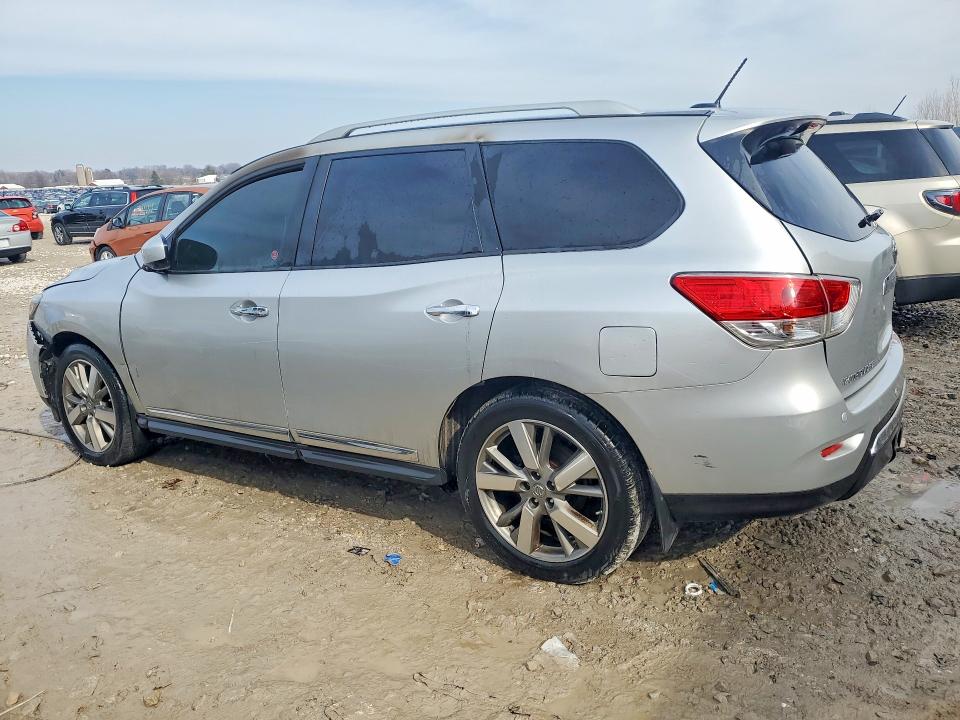 79916885 :رقم المزاد ، 5N1AR2MM6FC696014 vin ، 2015 Nissan Pathfinder مزاد بيع