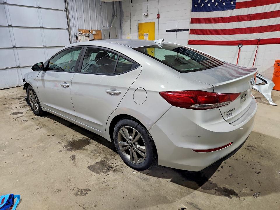 47154756 :رقم المزاد ، 5NPD84LF7JH399821 vin ، 2018 Hyundai Elantra مزاد بيع