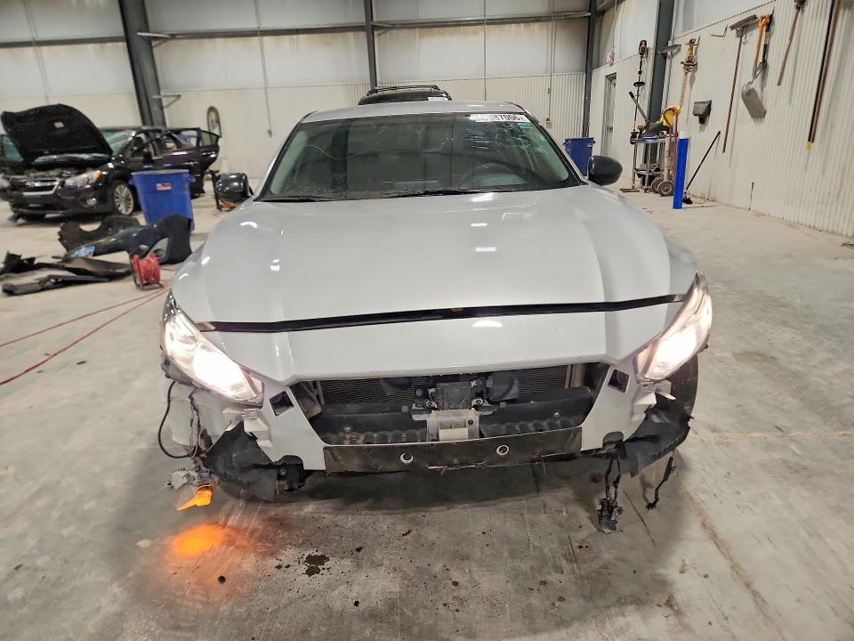46387006 :رقم المزاد ، 1N4BL4BV3KC227075 vin ، 2019 Nissan Altima مزاد بيع