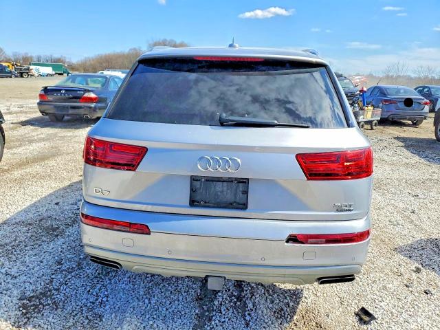 Продаж на аукціоні авто 2018 Audi Q7, vin: WA1LAAF72JD015950, номер лоту: 46344456