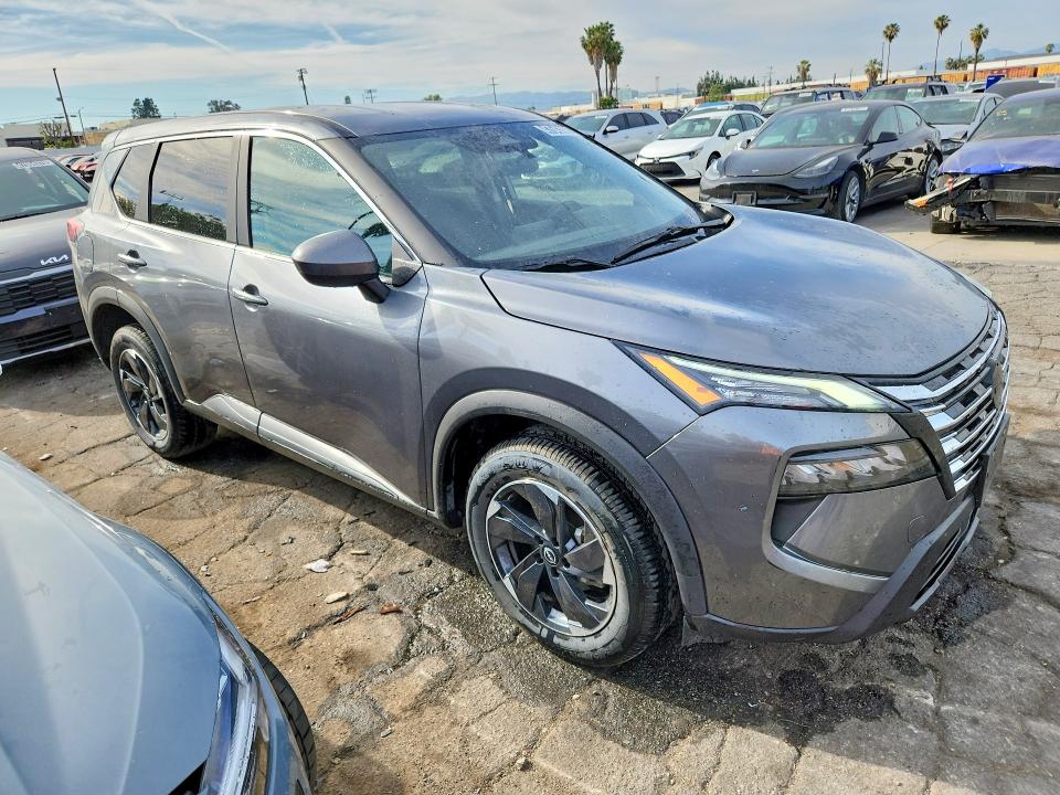 Продажа на аукционе авто 2025 Nissan Rogue, vin: 5N1BT3BB0SC806630, номер лота: 47643006