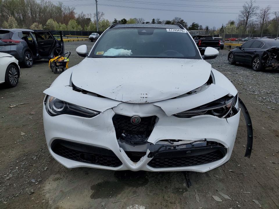 47743476 :رقم المزاد ، ZASPAKAN5P7D58169 vin ، 2023 Alfa Romeo Stelvio مزاد بيع