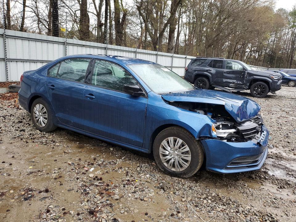 45678306 :رقم المزاد ، 3VW267AJ1GM414917 vin ، 2016 Volkswagen Jetta مزاد بيع