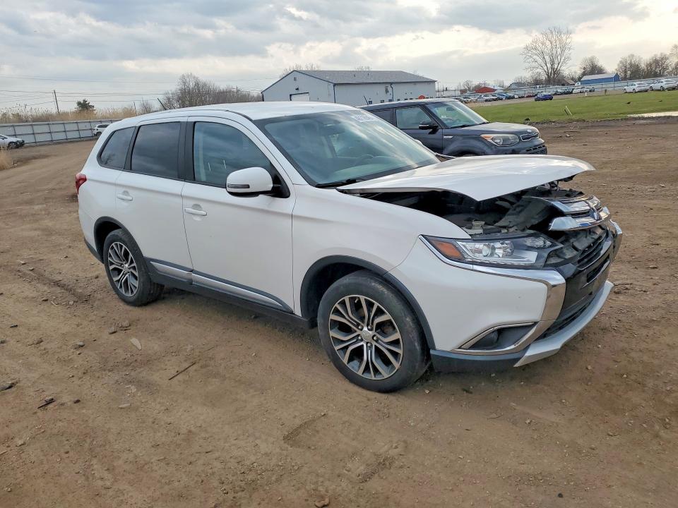 Продаж на аукціоні авто 2016 Mitsubishi Outlander, vin: JA4AZ3A32GZ023462, номер лоту: 48116946