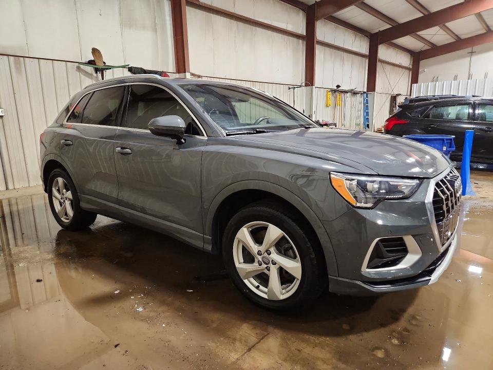 Продажа на аукционе авто 2020 Audi Q3, vin: WA1AECF32L1088423, номер лота: 79436495