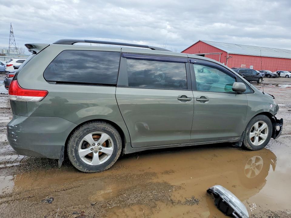 Продаж на аукціоні авто 2011 Toyota Sienna, vin: 5TDKK3DC3BS125079, номер лоту: 78534695