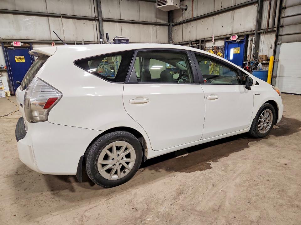 Продажа на аукционе авто 2014 Toyota Prius V, vin: JTDZN3EU1EJ007319, номер лота: 45592496