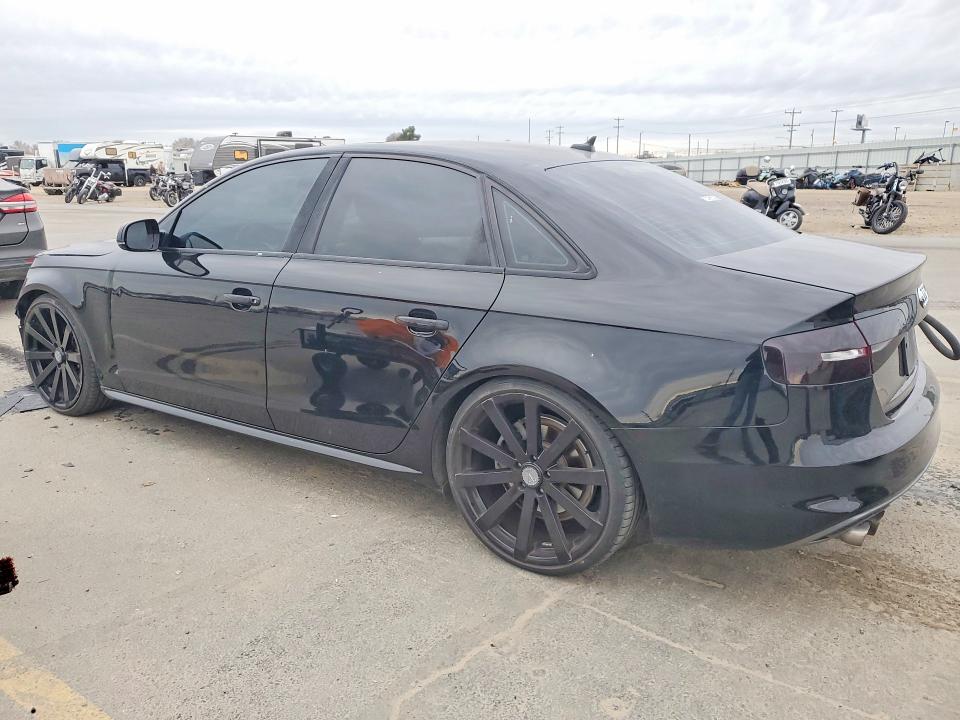Продажа на аукционе авто 2016 Audi A4, vin: WAUBFAFL6GN010931, номер лота: 46188286